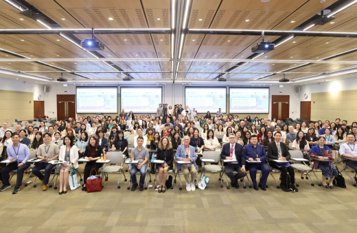 香港大學應用英語中心舉辦「語言教育創新：推進教學法、實踐與研究」國際研討會